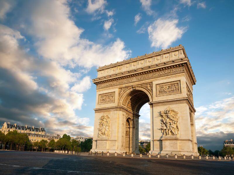 Triumphbogen Paris - Arc de Triomphe besuchen