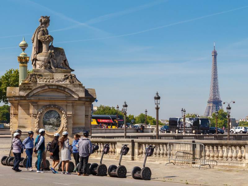 Segway Tour in Paris mit Eiffelturm