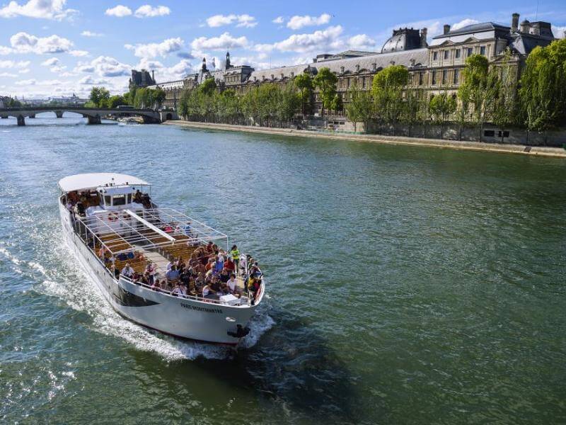 Vedettes de Paris Bootsfahrt auf der Seine
